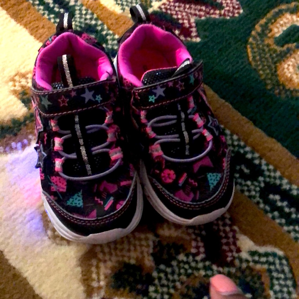 Girls Sneakers